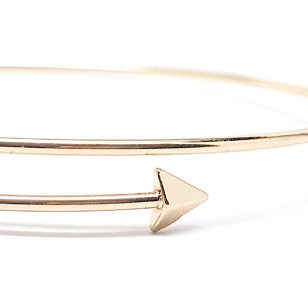 💝 Dainty 14k Gold Plated Arrow Bangle Bracelet - Picture 3 of 6
